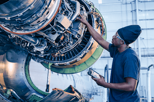 Aircraft engine and wing